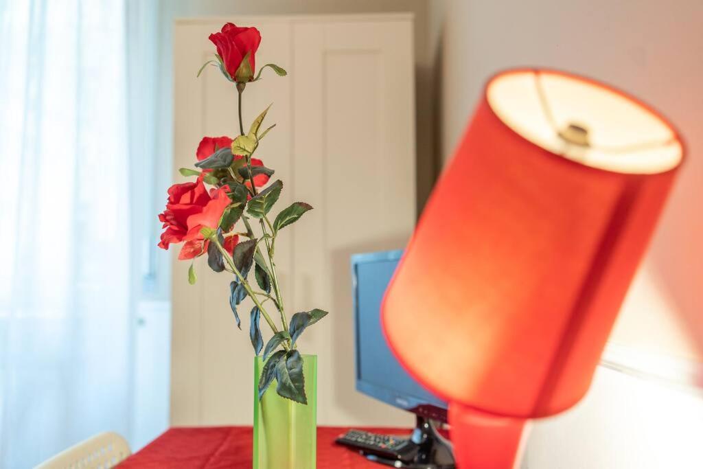 Terrazze Italiane City Center - Red Apartment Верона Экстерьер фото